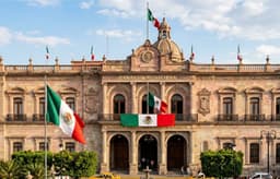 ハッカーがClaudeとChatGPTを悪用、複数のメキシコ政府機関からデータ奪取 | SSO・ID管理・MFA対応・アクセス制限の国産IDaaS (CloudGate UNO)