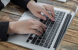 【生成AI調査】企業の活用率は3割超、効果を実感するも「社員間の格差」が課題 | SSO・ID管理・MFA対応・アクセス制限の国産IDaaS (CloudGate UNO)