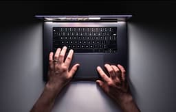 大手通信事業者提供のメールシステムに不正アクセス、最大1422万件の漏洩危機 | SSO・ID管理・MFA対応・アクセス制限の国産IDaaS (CloudGate UNO)